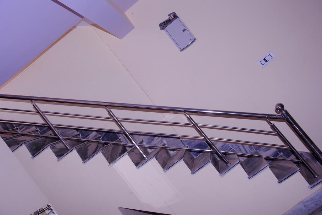 Meru Palace Guest House And Restaurant Tonk Exterior foto